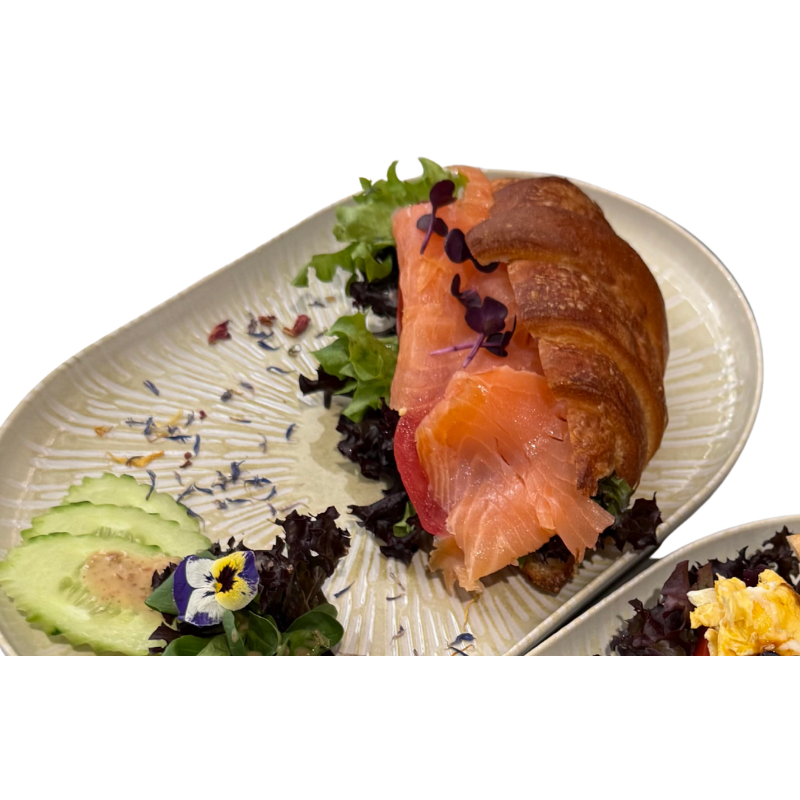 Croissant mit Räucherlachs image