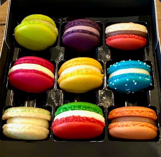 Macaron doosje 9 stuks image